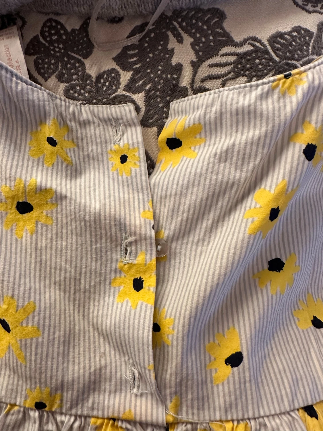 Blommig blus från Zara  - 1