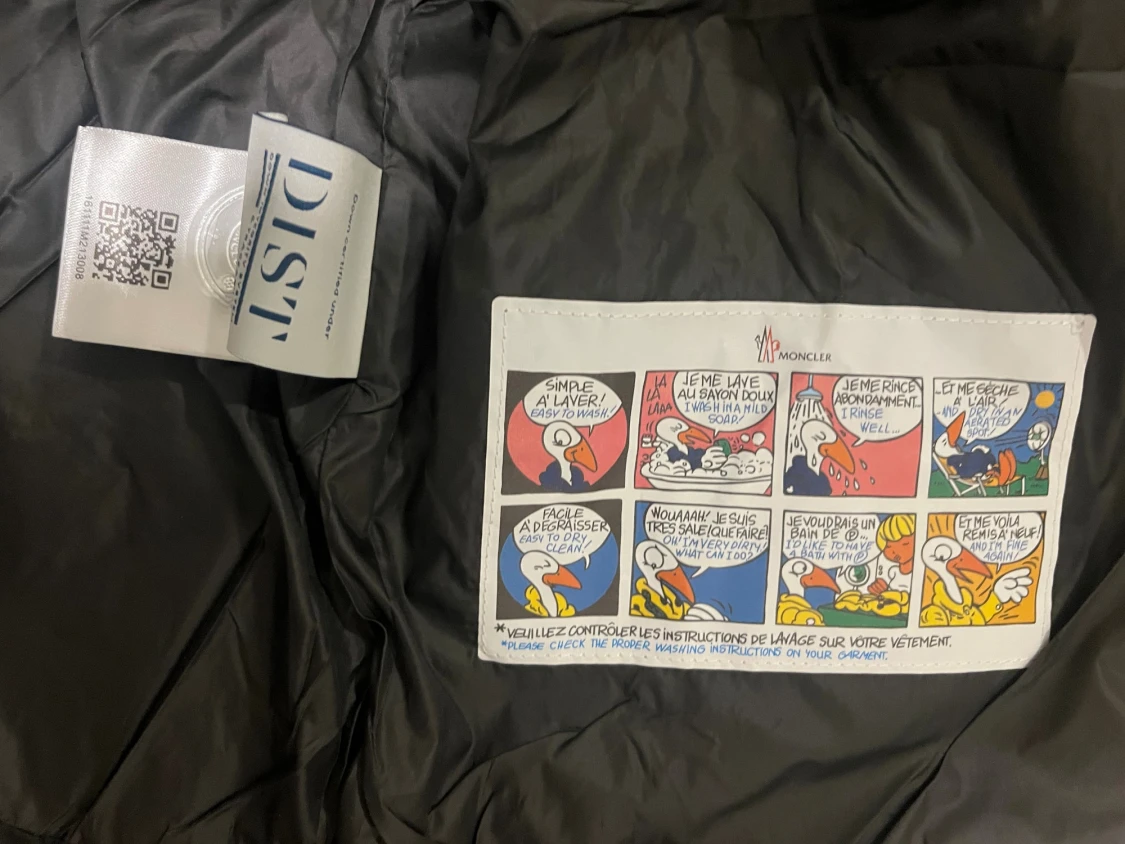  Moncler  - 3
