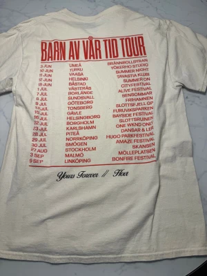 Hov1 T-shirt  - Vit/beige hov1 T-shirt 