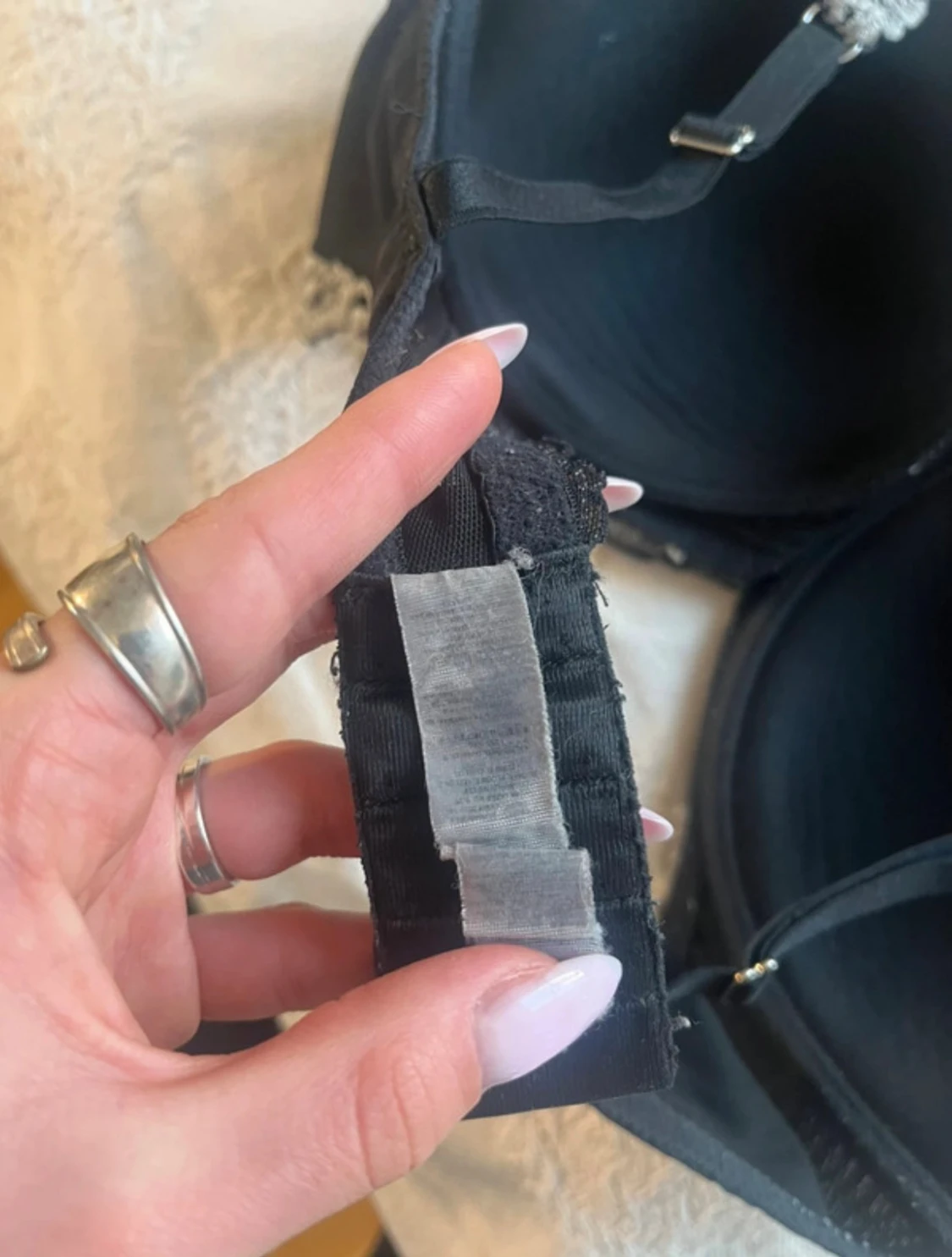 Svart bh med blommigt mönster - 6