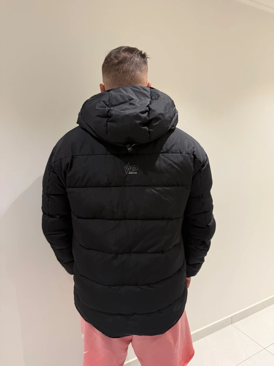 Svart pufferjacka Windy Peak L - 1