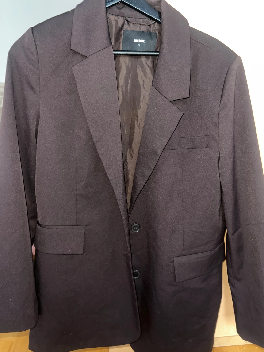 Kavaj från BIKBOK storlek s