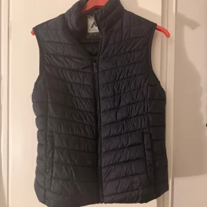 Väst  - Väst från McKINLEY i storlek 38 