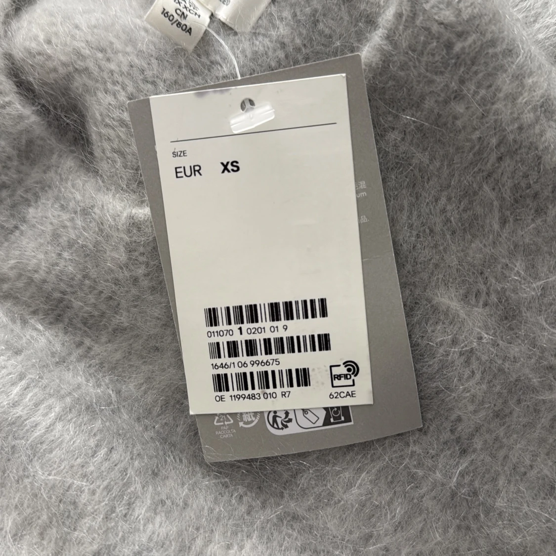 Stickad tröja från hm - 1