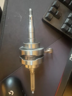 Stage6 HPC - Denna produkt är inte en elektronikprodukt från listan och kan inte identifieras som mobil, dator, surfplatta, hörlur, kamera, spelkonsol eller smartklocka. Ingen synlig märkning eller modellinformation finns på bilden.