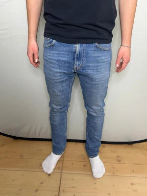 Tiger of Sweden Jeans - Tiger of Sweden jeans | Storlek 32/30 | Model Evolve | Bra skick | Nypris 1600 | Bara att höra av sig vid funderingar 🙌 |
