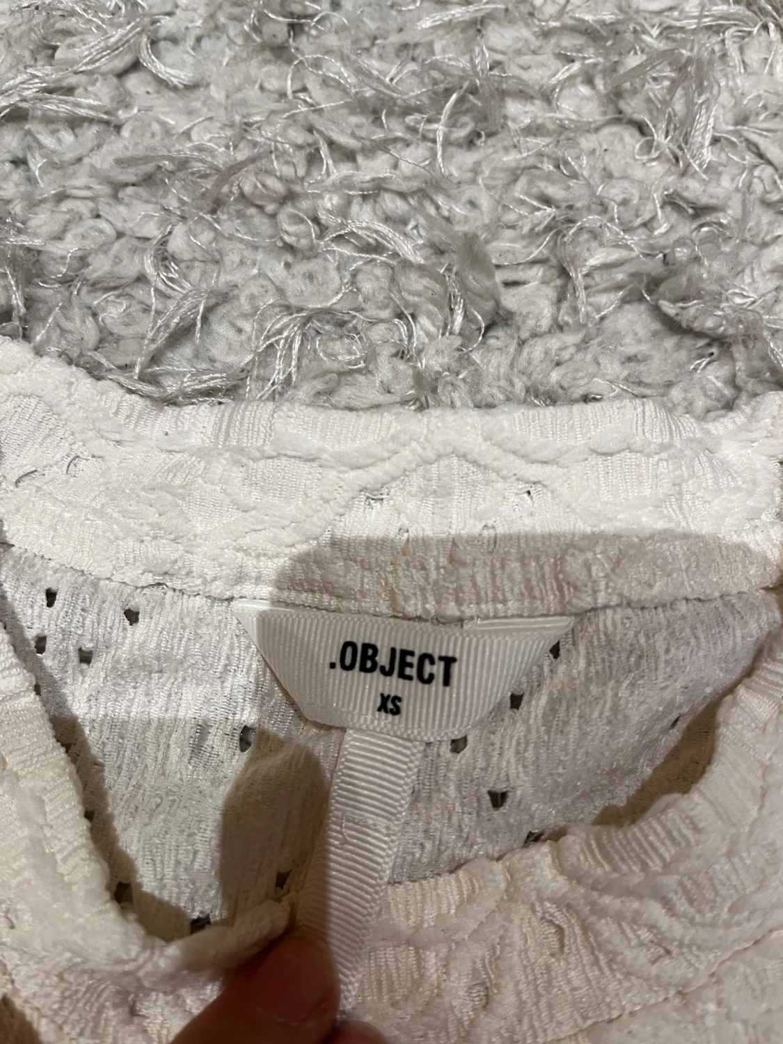 Vit spetsblus från Object XS - 1