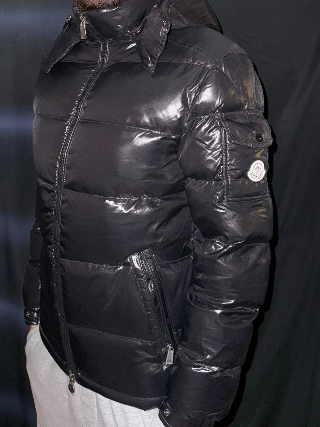 Svart Moncler pufferjacka