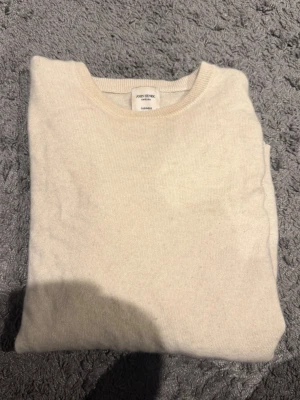 John Henric Kashmir tröja - Kashmir tröja från John Henric. Bra skick