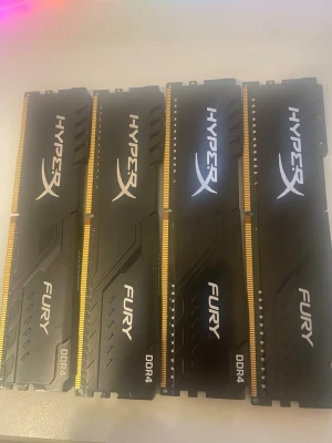 HyperX Fury DDR4 RAM - 4 stycken, 32gb 8gb var. 500 per stick