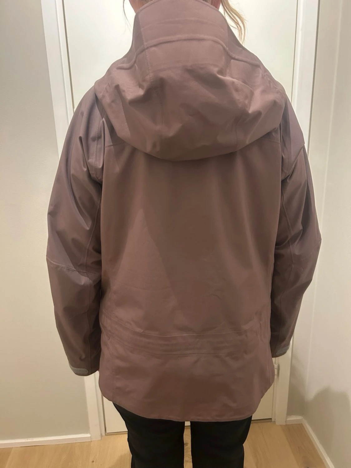 Lila Houdini skaljacka med huva - 1