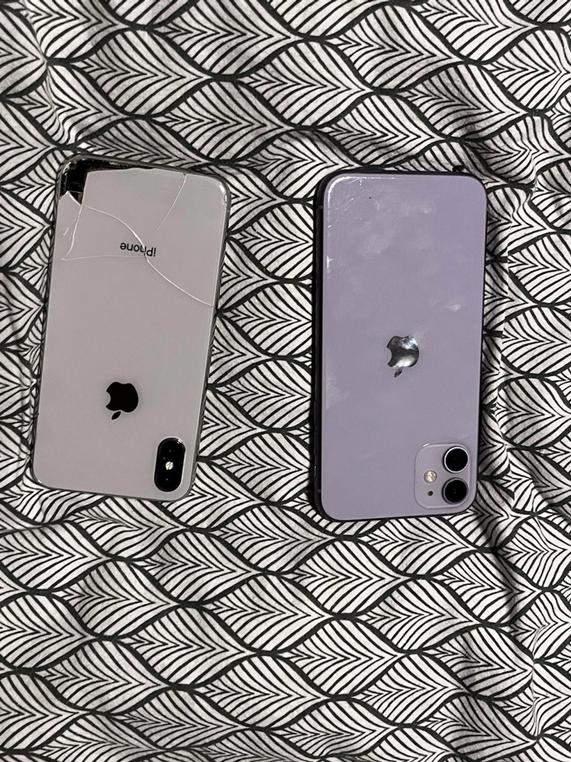iPhone X & iPhone 11 (defekta/skadade) - 1