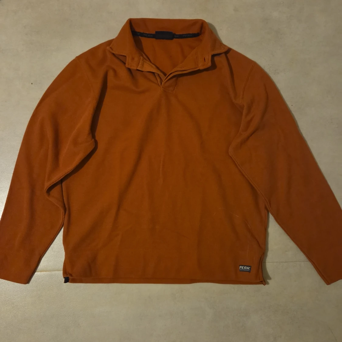 Orange Vintage Peak Performance pikétröja - 1