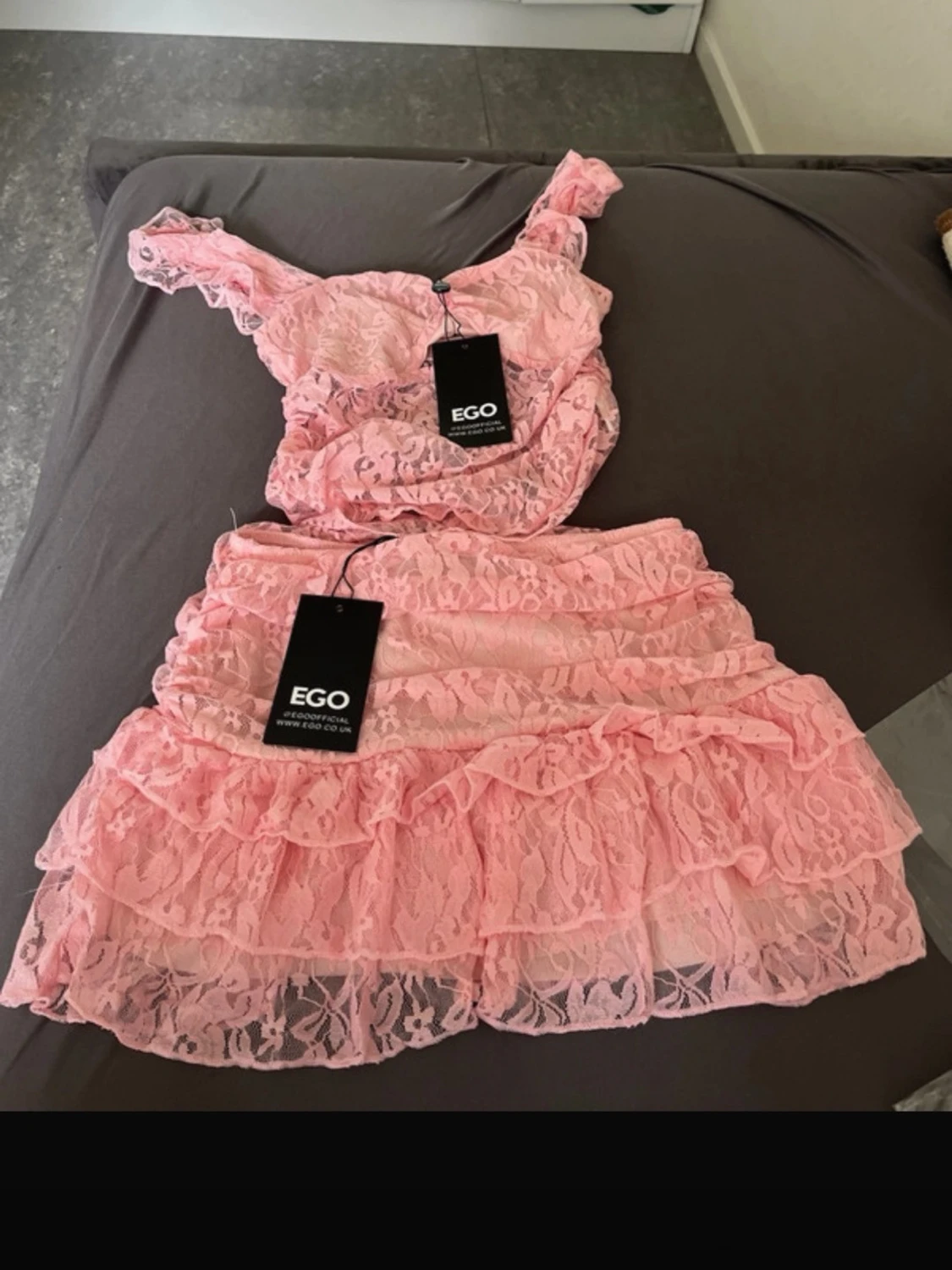 Rosa spetsig croppad topp från EGO - 3