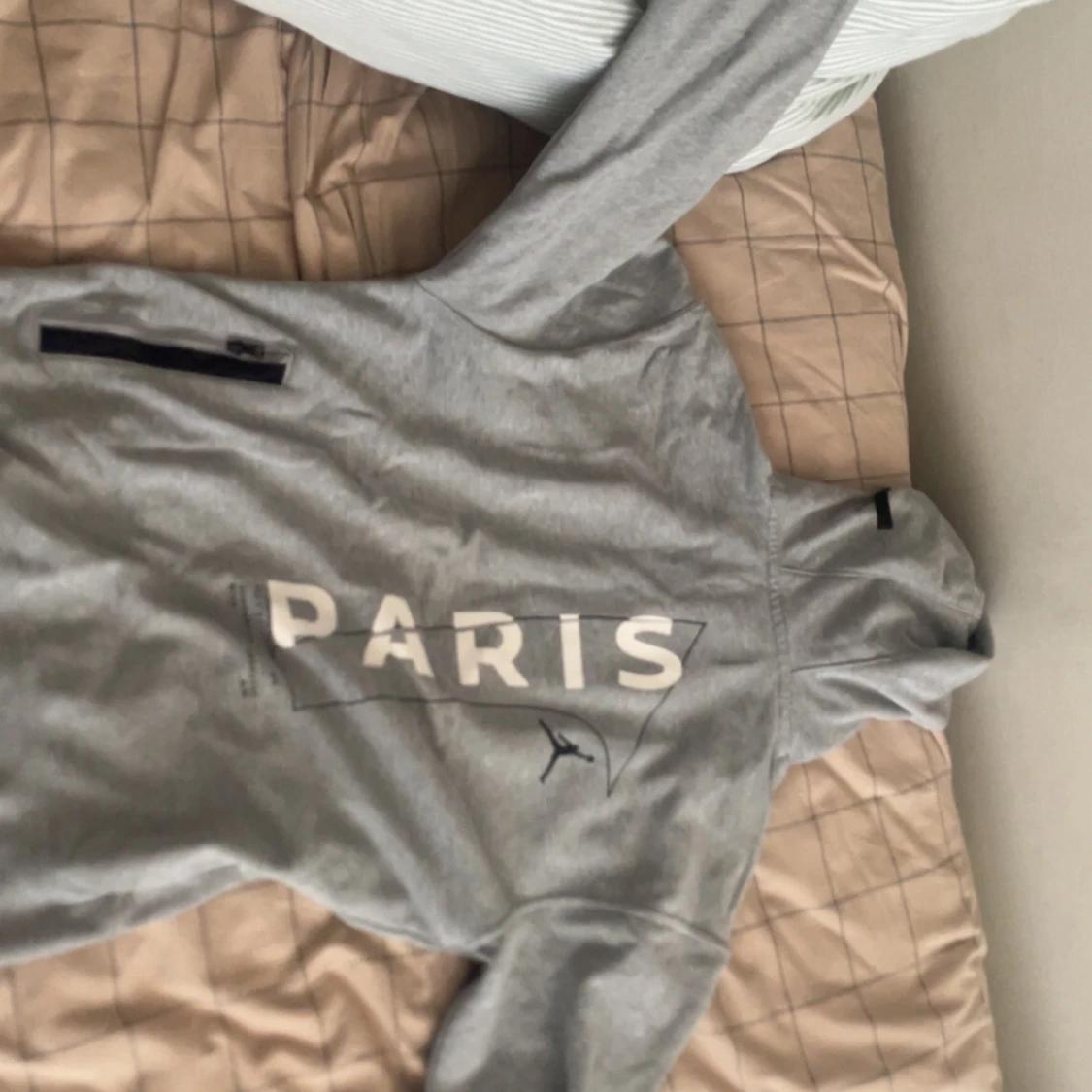 Grå Jordan PSG hoodie med huva - 1