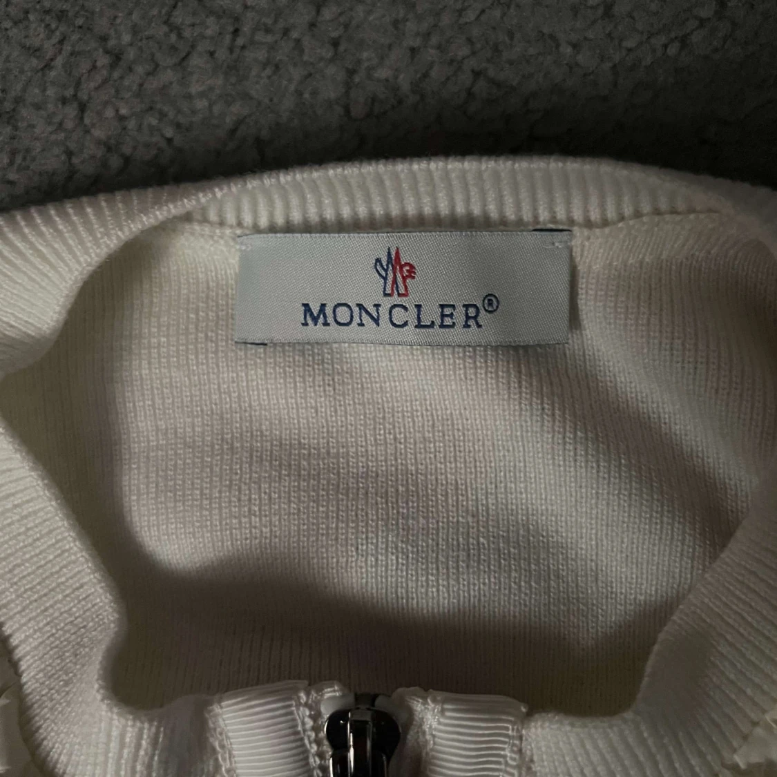 Vit quiltad jacka från Moncler - 1