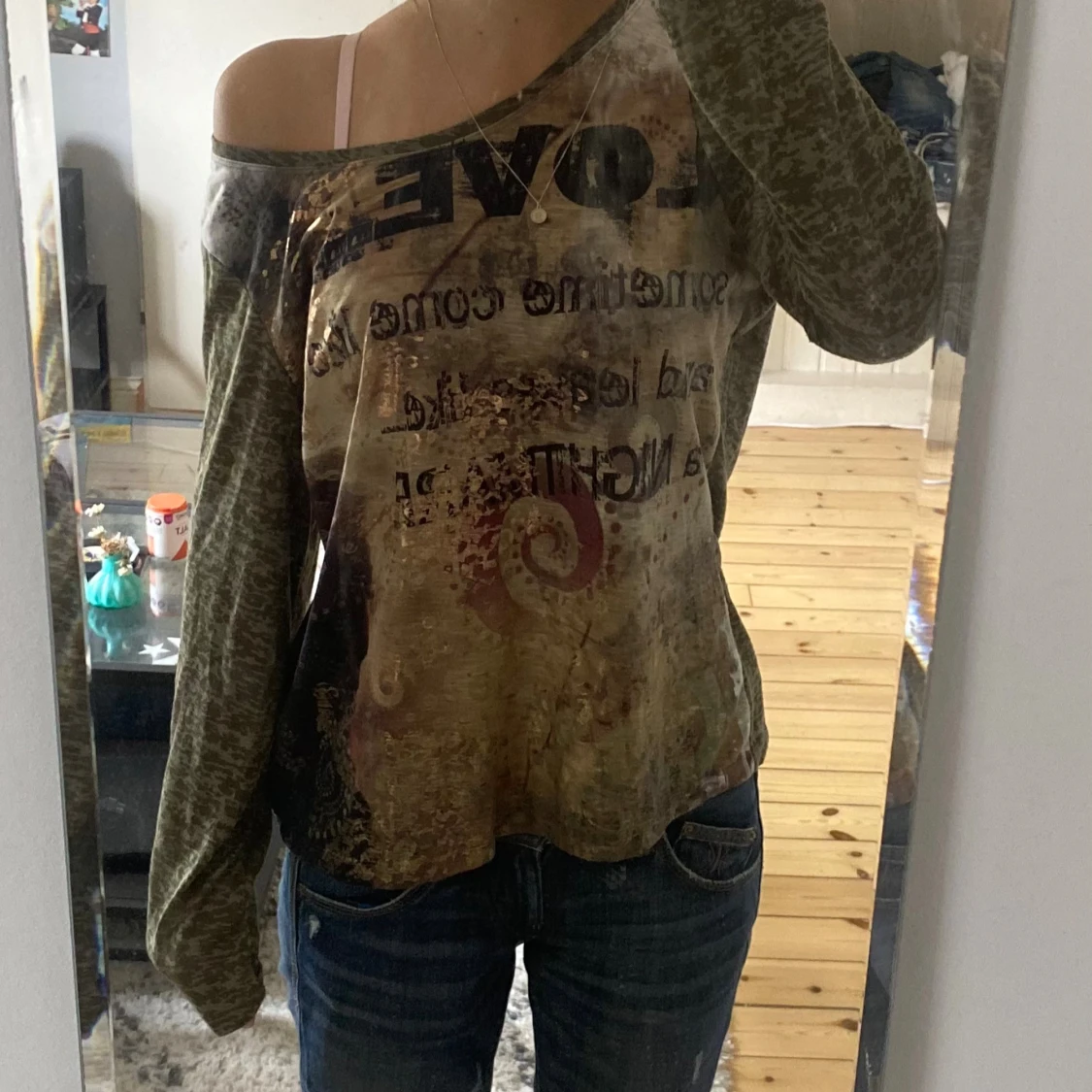 Grön långärmad topp från Liberty woman.