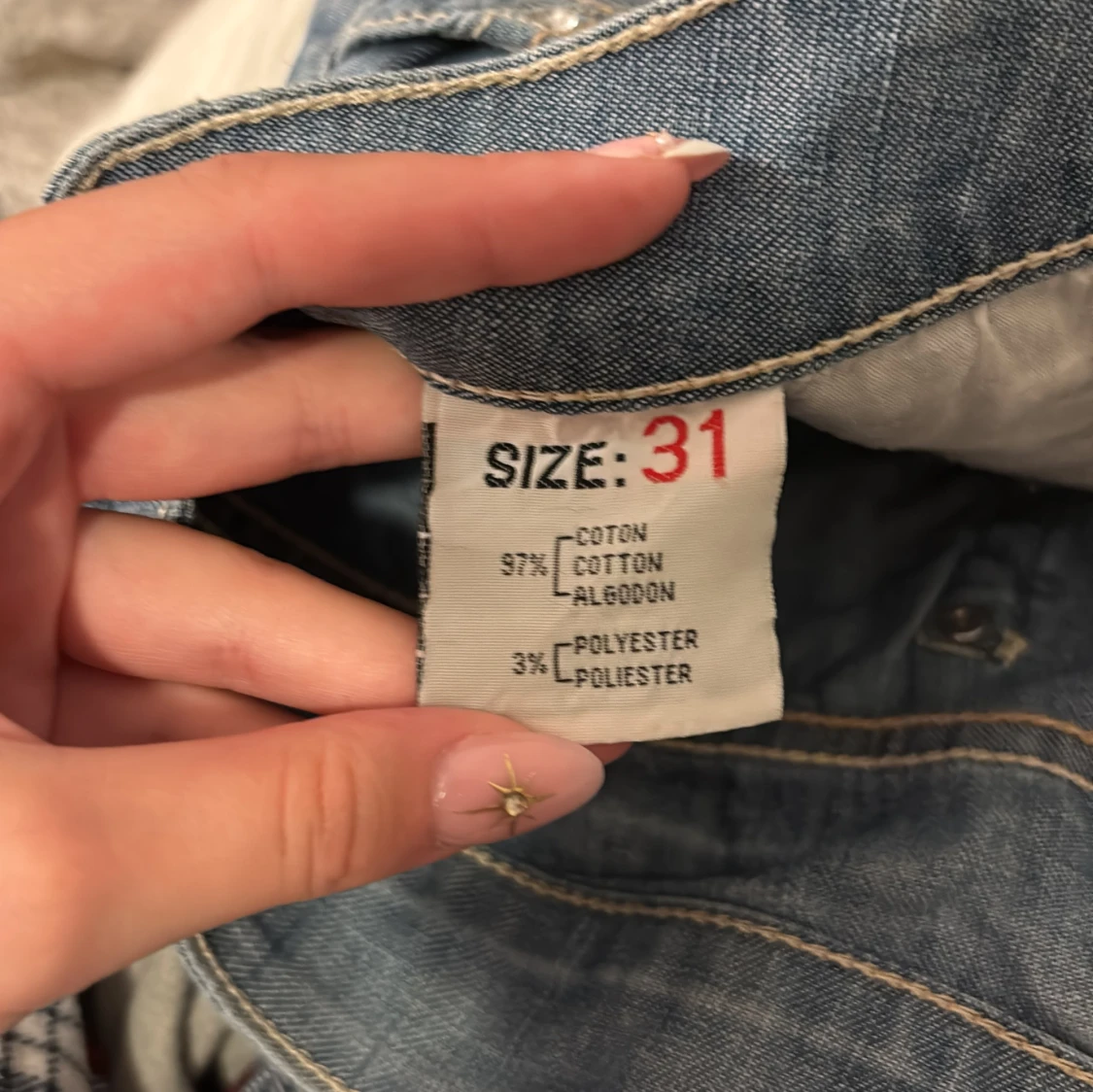 Blå jeansshorts med detaljer, stl 31 - 2