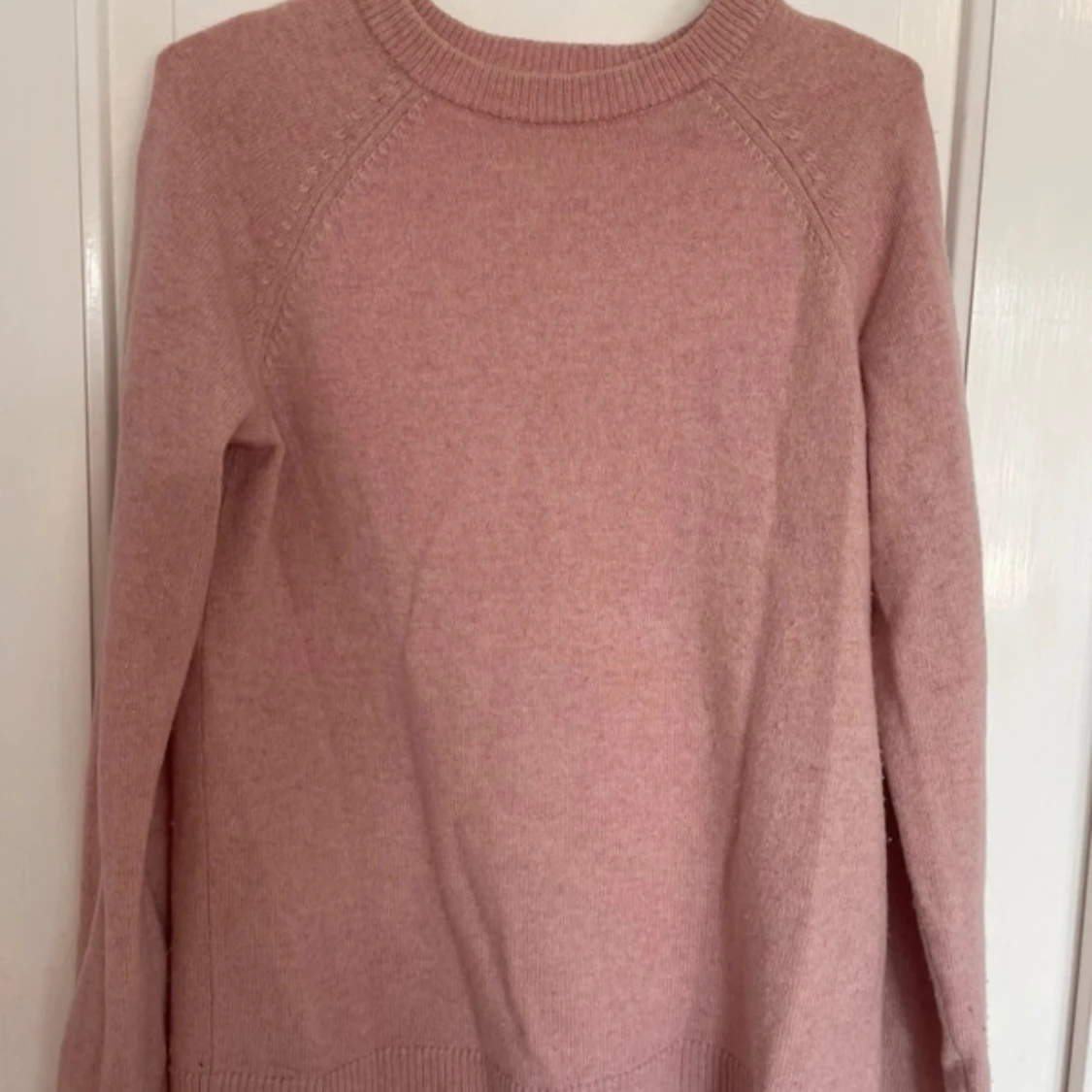 Ljusrosa stickad tröja - 1