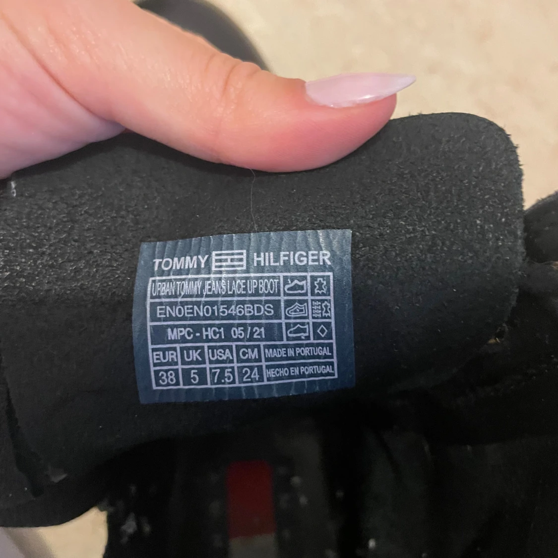 Svarta boots från Tommy Hilfiger - 2