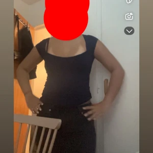 Säljer nelly tröja  - Säljer tröjan då den inte kommer till användning och är använd kanske 4 gånger. 