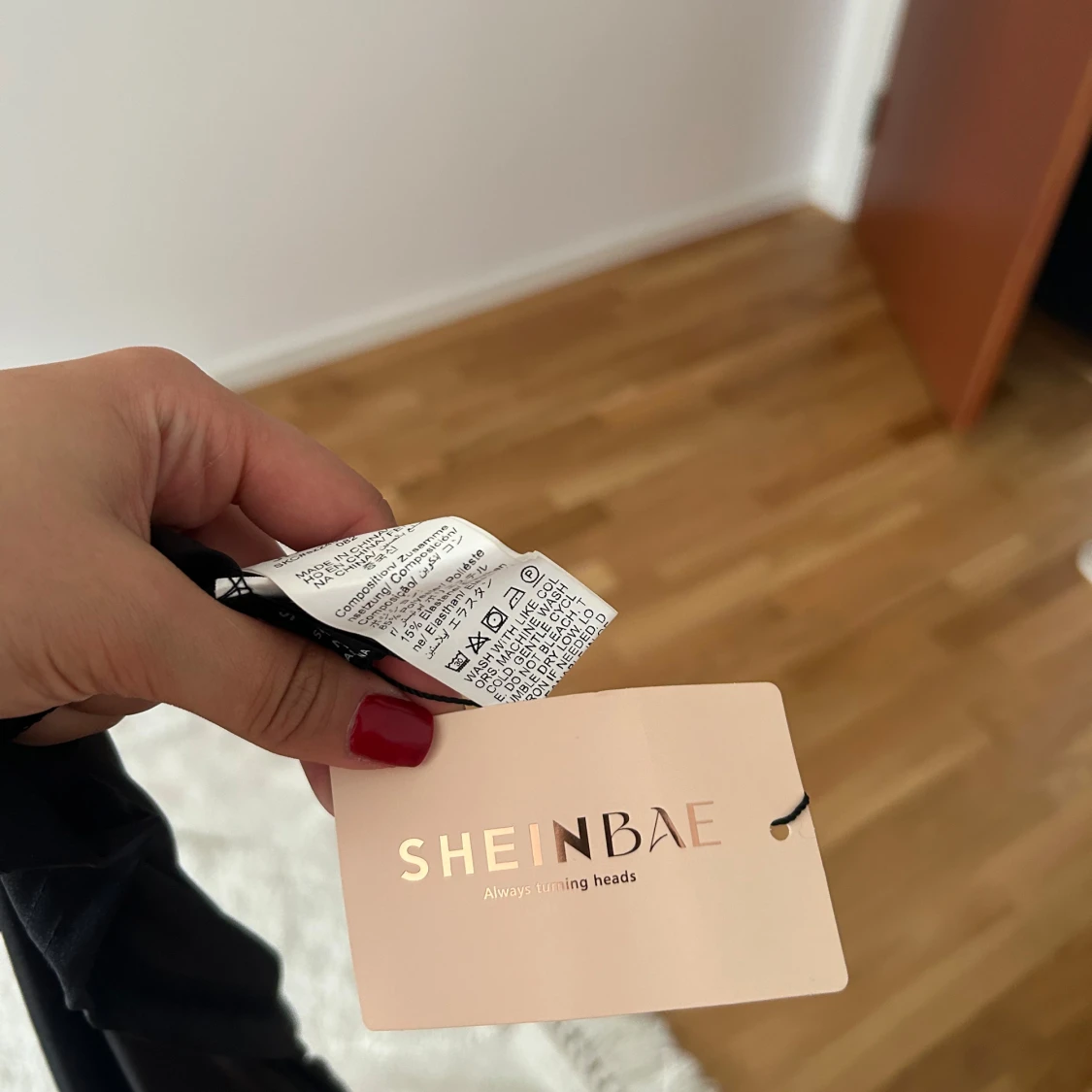 Svart långklänning  - 4