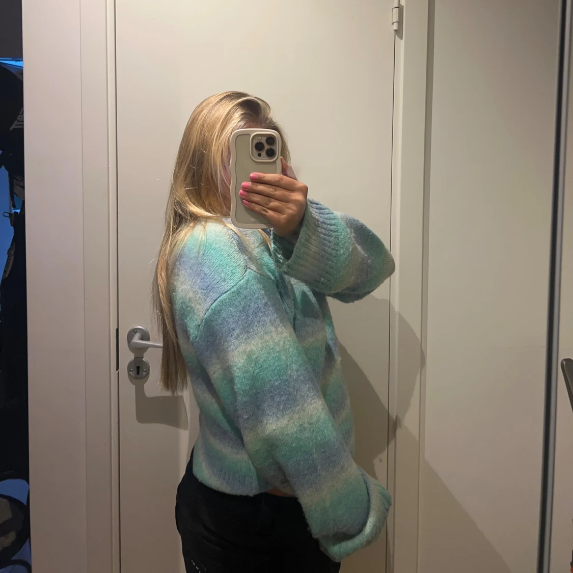 Färgglad stickad tröja - 2