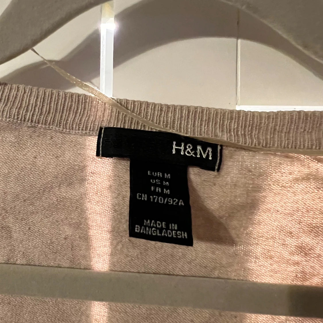 Beige kofta från H&M med knappar - 1