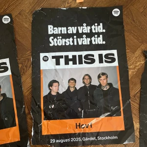 Svart hov1 affisch -  Skick se bild 