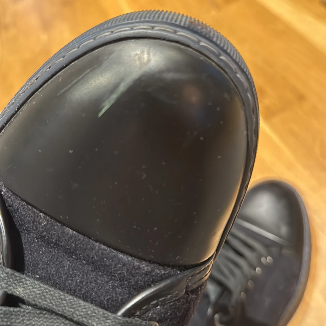 Svarta Lanvins i mocka  ge mig prisförslag  - 2