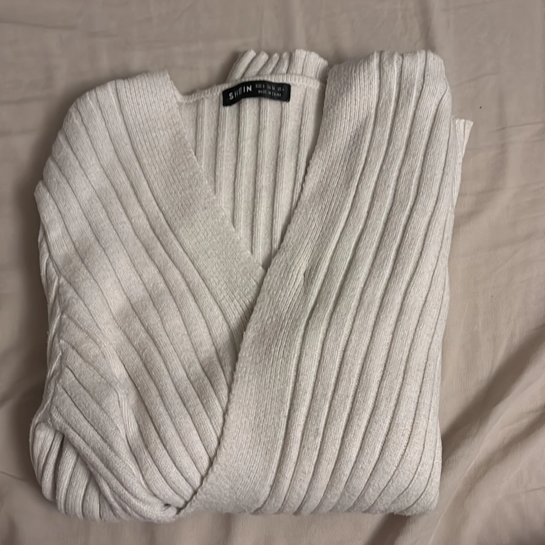 Vit omlott tröja från SHEIN - 1