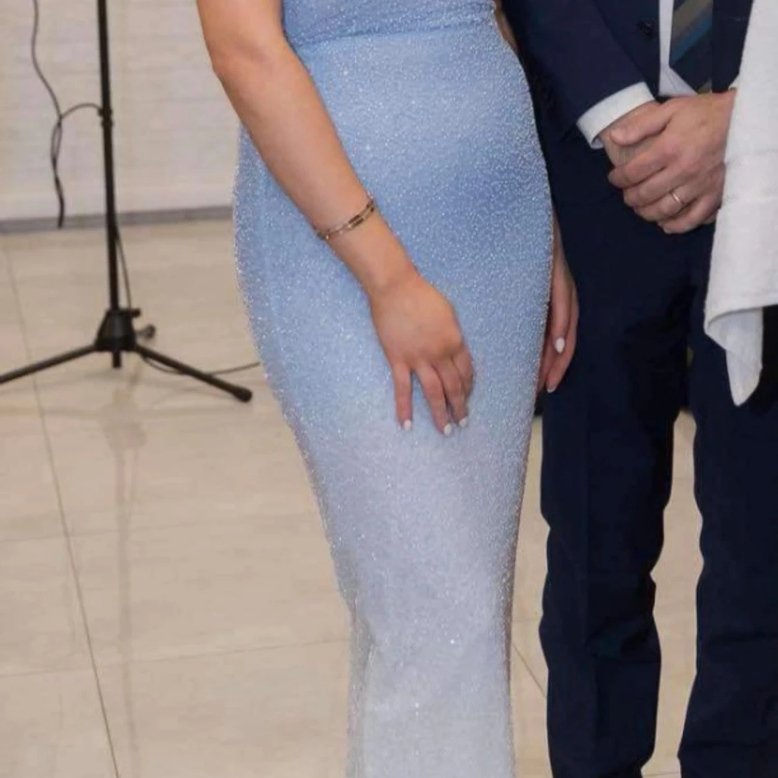 Glittrig maxiklänning från Oh Polly strl S - 1