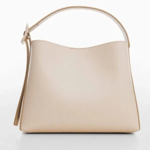 Jättesöt väska 💞 - söt väska som är i bra skick och använd fåtal gånger ☺️