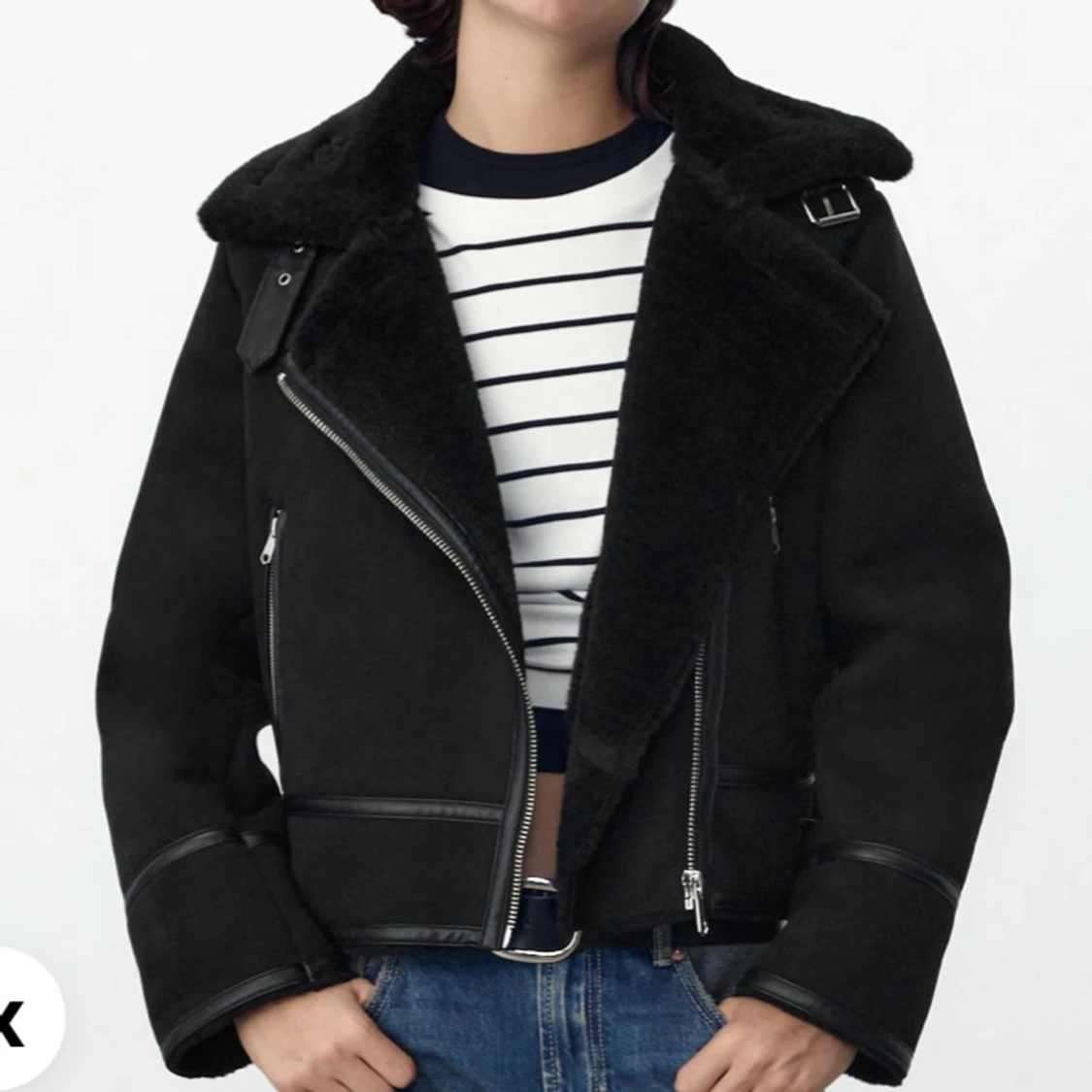 Svart teddyjacka med dragkedja