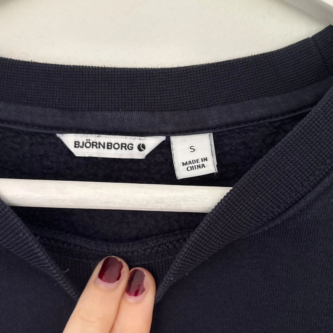 Mörkblå sweatshirt från Björn Borg - 1