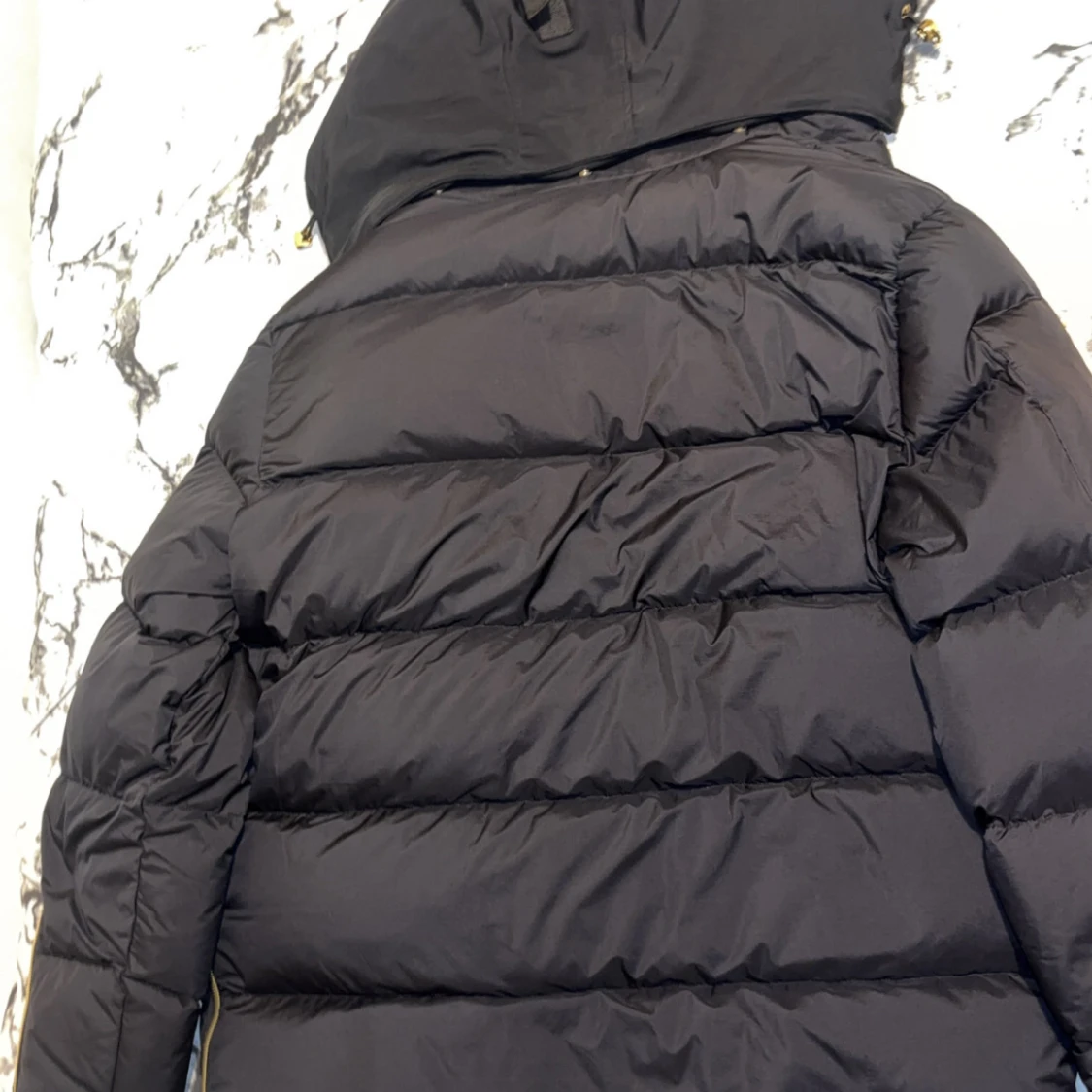 Svart dunjacka Moose Knuckles - 1