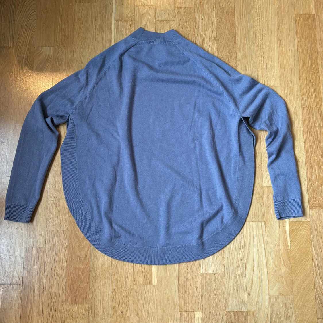 gråblå ull/kashmir tröja - 1