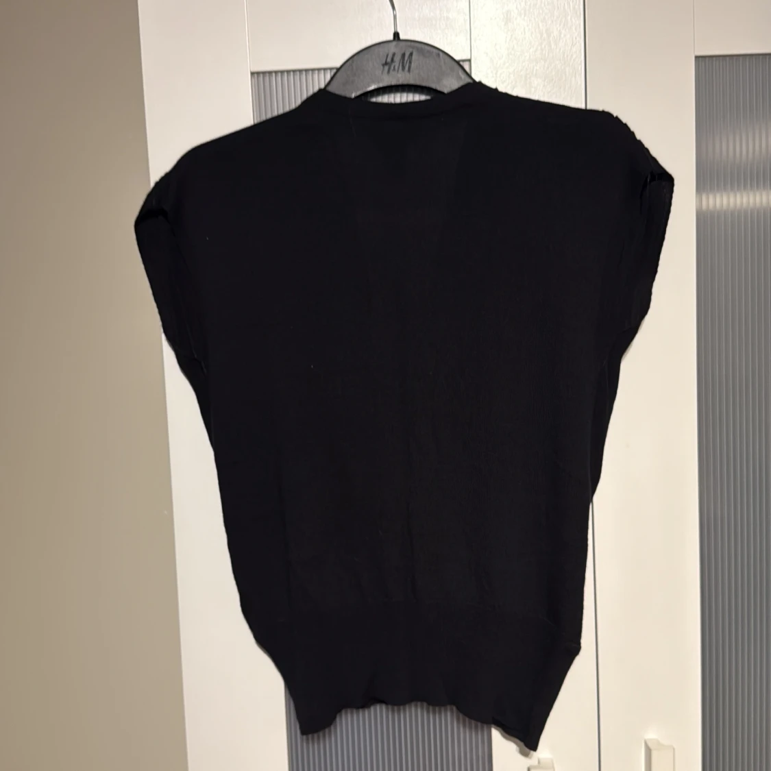 Svart omlottopp från H&M, strl 40 - 3