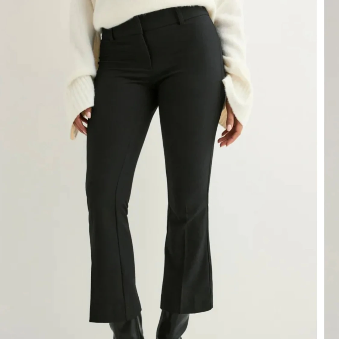 TRENDIGA kostymbyxor