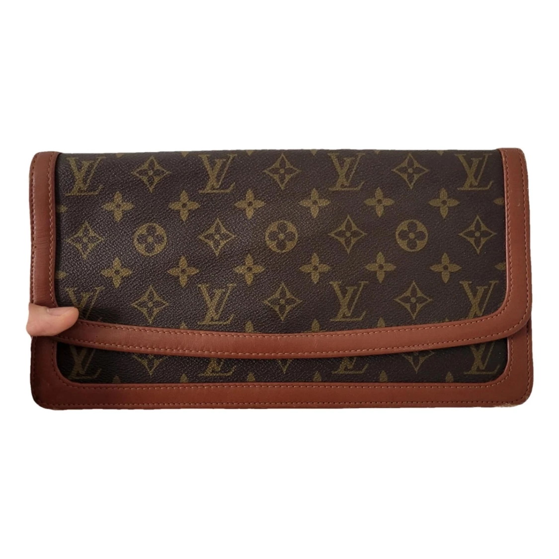 Louis Vuitton Clutch 