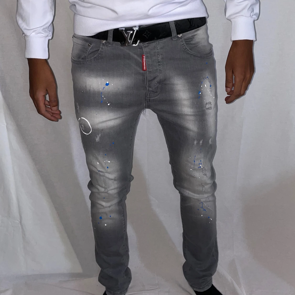 Dsquared jeans strl 44 gråa