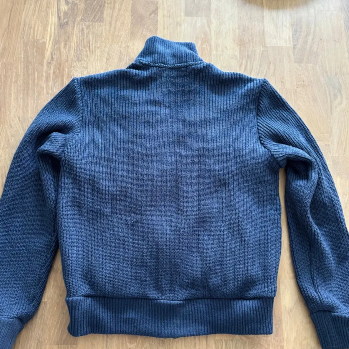 Blå quiltad pufferjacka från Vonroe - 2