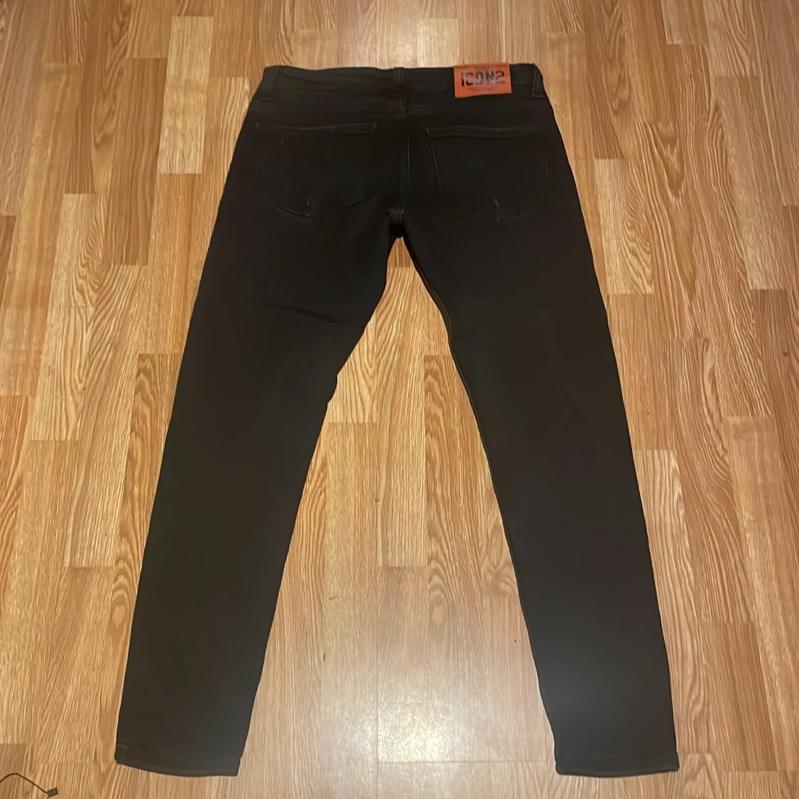 Svarta skinny jeans från Dsquared2 - 2