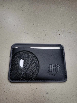  Harry Potter plånbok - 📦 Skickas alltid inom 24h 💬 Snabb och trygg kommunikation En liten detalj som lyfter hela din stil ✨ 