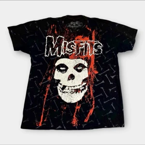 Rare Misfits t shirt (2006) - t-shirt från legenderna Misfits . Riktigt bra band.