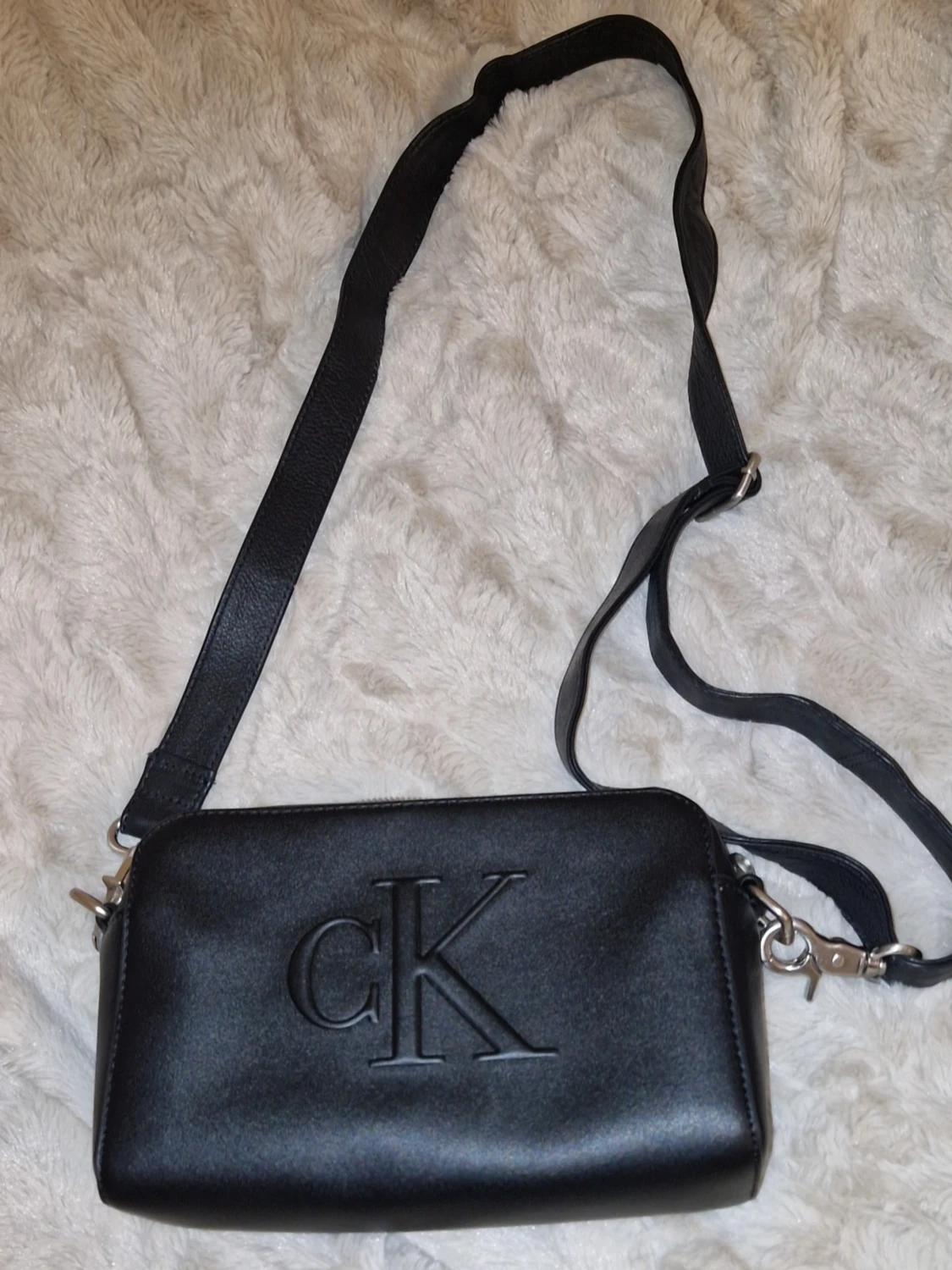 HELT NY!! Svart axelväska från Calvin Klein