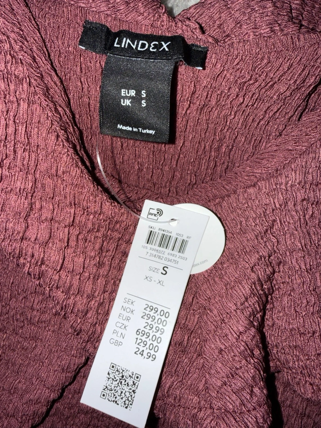 Vinröd omlott topp med volang från Lindex - 2