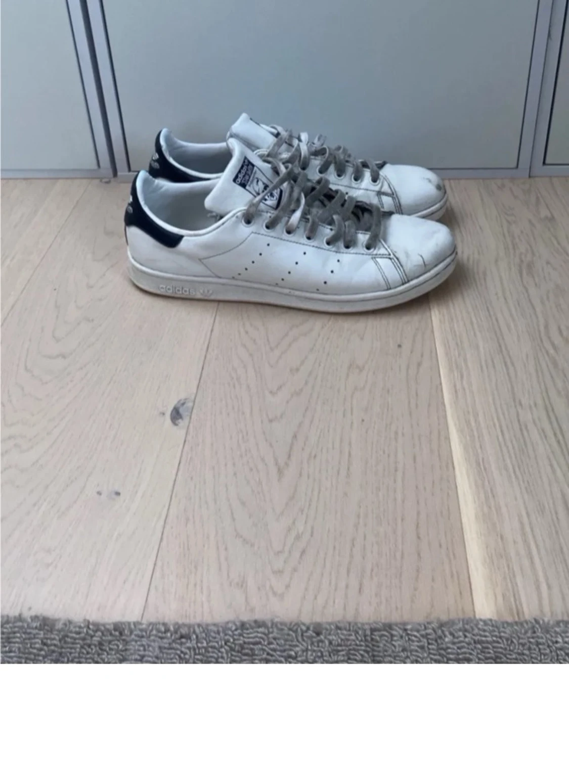 Adidas Stan Smith vita sneakers