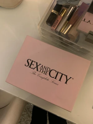Sex and the City CD skiva samling  - Saknar två cd skivor men annars är alla där! 