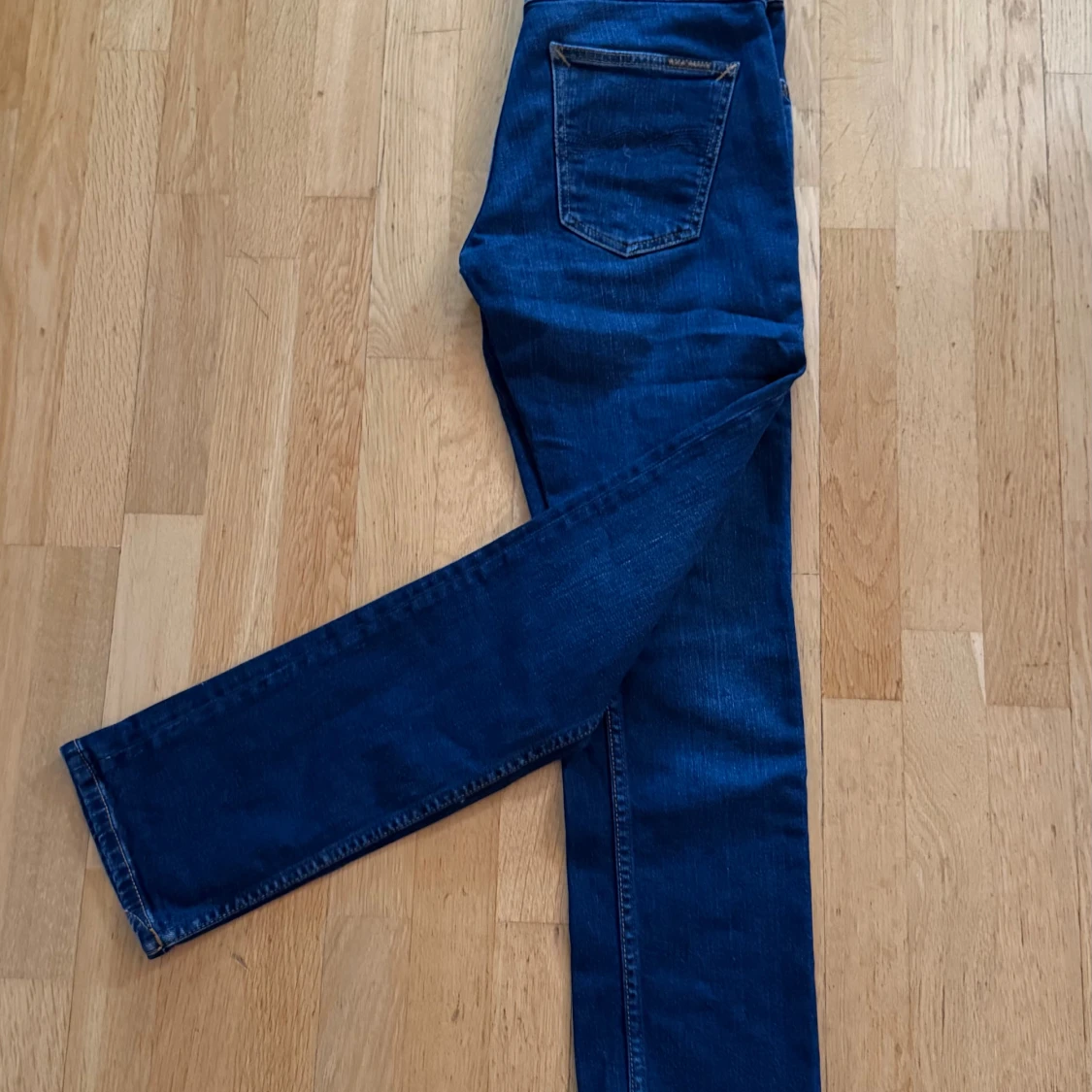 Mörkblå jeans från Nudie Jeans - 1